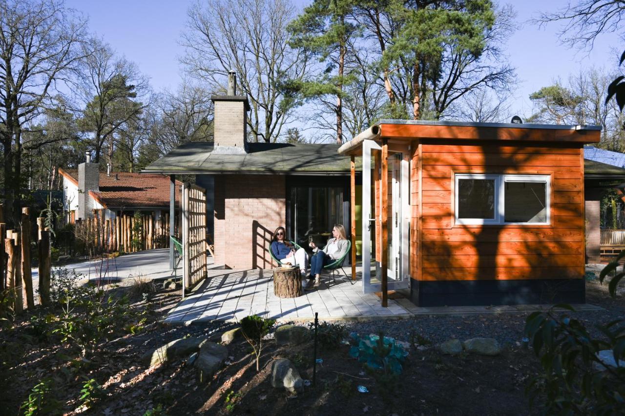 Zen-Bungalow No 1 Met Sauna En Hottub Rheezerveen Exterior photo